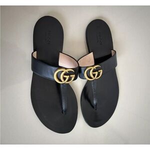 GUCCI LEATHER THONG SANDAL WITH DOUBLE G Size 38.5/ 8 US